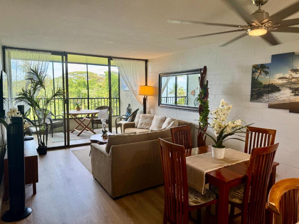 Photo of Direct Oceanfront Mauna Loa Shores Honu Elua #508 next to Carlsmith Beach park, Hilo HI in Hilo, HI