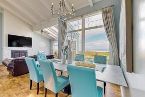 Photo #5 of Sea Dream and Sand Dollar Suite in Fort Bragg, CA