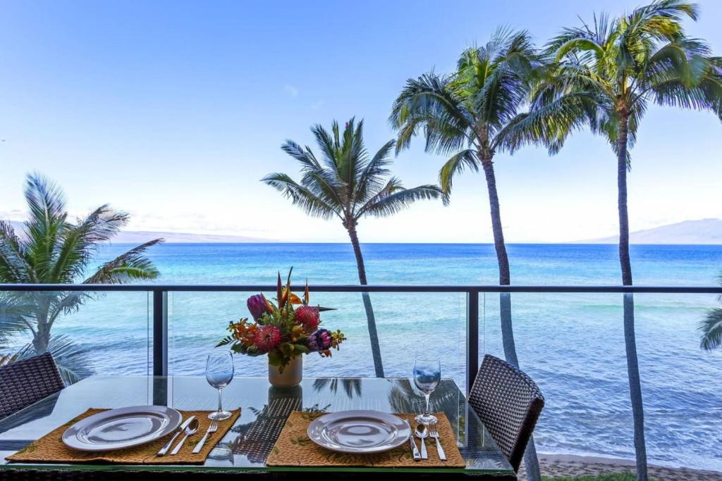 Photo #1 of Ocean Front Gorgeous Views in Lahaina, HI