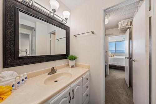 Photo #3 of Royal Kahana 909 in Lahaina, HI