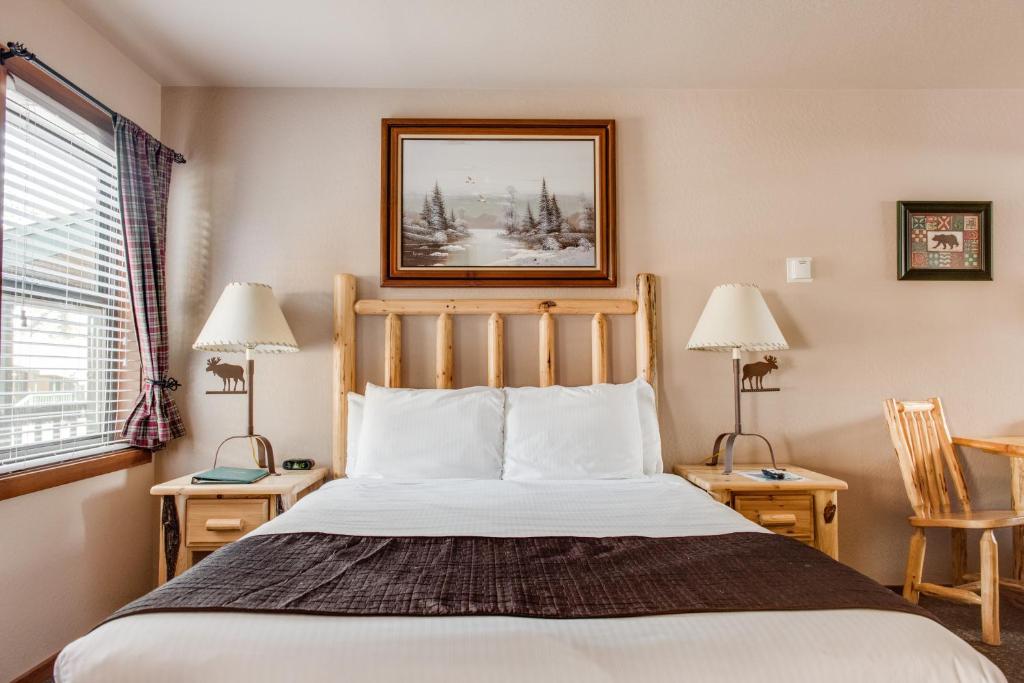 Photo #1 of Franciscan Lodge in Tahoe Vista, CA