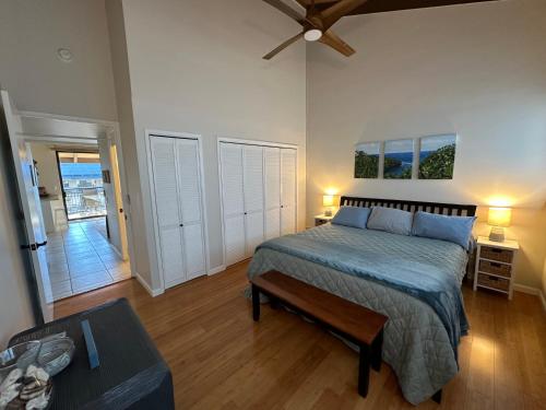 Photo #2 of Oceanfront Penthouse with Loft in Kailua Kona, HI