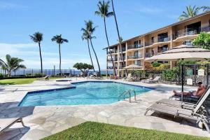 Photo #4 of Oceanfront Penthouse with Loft in Kailua Kona, HI