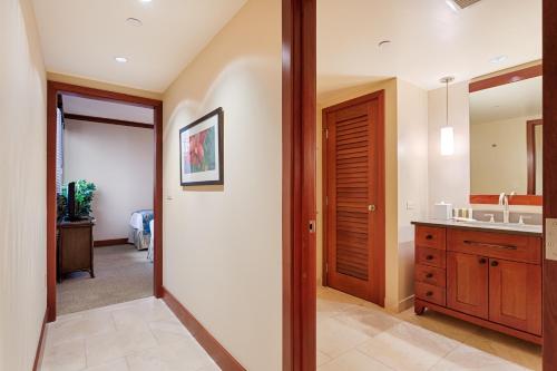 Photo #3 of Spacious Fourth Floor Villa with Pool View - Ocean Tower at Ko Olina Beach Villas Resort in Kapolei, HI
