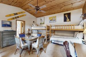 Photo #4 of Aspen Street Getaway in Tahoe City, CA