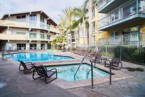 Photo #4 of The Lapis Haven -Ocean views 3BR Retreat Pool, Gym jacuzzi in Marina del Rey, CA