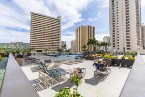 Photo #6 of Waikiki Banyan with Ocean Views - Free Parking - Block from Beach in Honolulu, HI