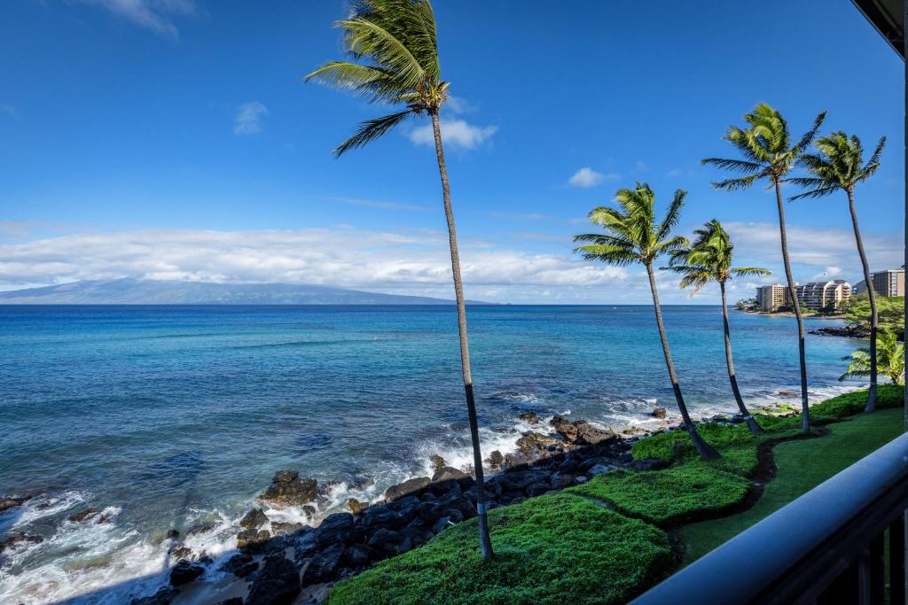 Photo #1 of Noelani 302 in Lahaina, HI