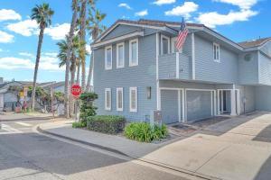 Photo #6 of Seaview 1135A in Oceanside, CA