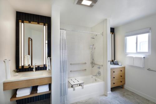 Photo #3 of Sanctuary Beach Resort in Marina, CA
