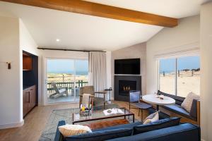 Photo #6 of Sanctuary Beach Resort in Marina, CA