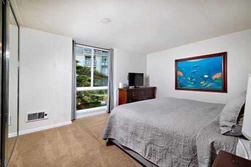 Photo #2 of Oceanside Beach Condos in Oceanside, CA
