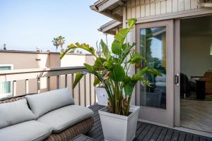 Photo #6 of Townhouse on the Beach in San Diego, CA