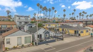 Photo #6 of The Shining Sea A in Oceanside, CA