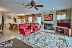 Photo #4 of Lifes A Beach! Beautiful Private Beachfront Home! Tons Of Space! 2 Greatrooms! in Panama City Beach, FL