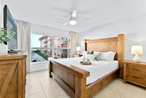 Photo #2 of Spanish Main in Cocoa Beach, FL