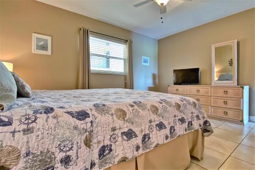 Photo #2 of Holiday Villas III 510 in Indian Shores, FL