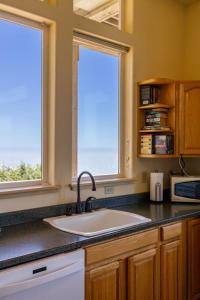 Photo #5 of Incredible Ocean View, Oceanfront! by OceanviewHotTubs Shelter Cove, CA Tesla EV station in Whitethorn, CA