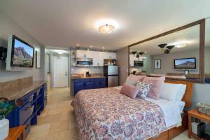 Photo #5 of @ Marbella Lane Studio, 15 steps from the Beach, 11 mins from the Airport in Honolulu, HI