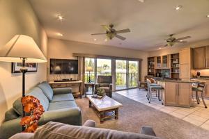 Photo #4 of Gorgeous Oceanfront Kihei Condo with Balcony! in Wailea Makena, HI