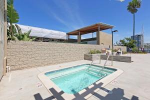 Photo #4 of 201A Beach View, 30 Steps to the sand or pool, Corner condo with extra windows and views in Oceanside, CA
