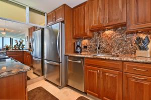 Photo #6 of Top Floor Penthouse at The Mahana in Lahaina, HI