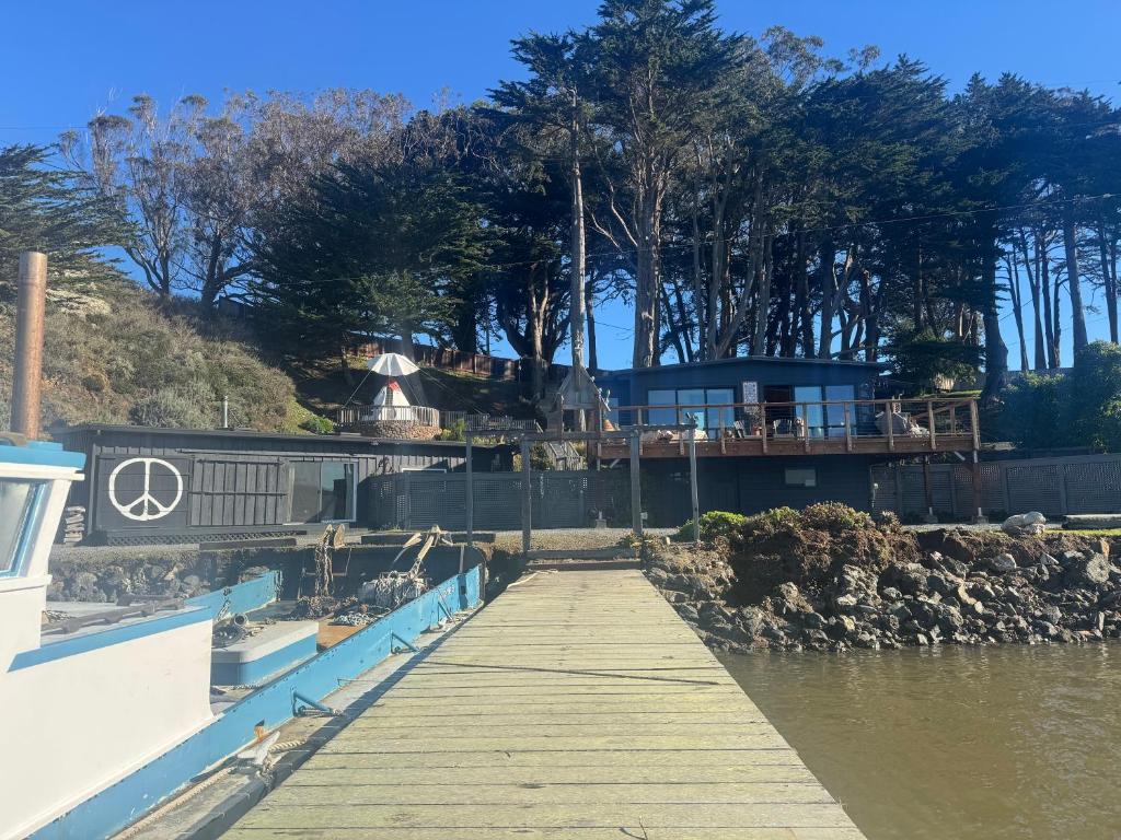 Photo #1 of Carriage House Waterfront On Tomales Bay With Dock in Lakeport, CA