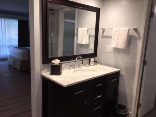 Photo #3 of Best Western Plus Dana Point Inn-by-the-Sea in Dana Point, CA