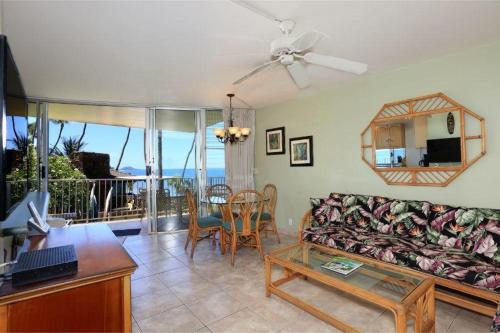 Photo #3 of KAMAOLE NALU, #204 condo in Kihei, HI