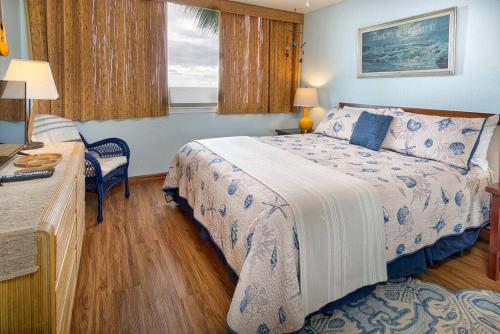 Photo #2 of Oceanfront Condo to Enjoy Sea Breeze and Sunset on Lanai which hangs over the ocean!! - Hale Kona Kai 305 in Kailua Kona, HI