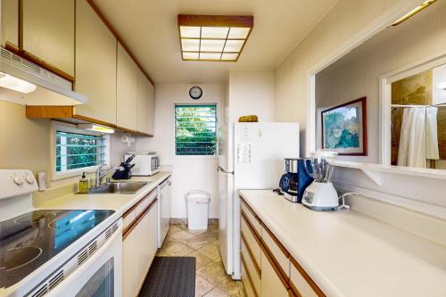 Photo #3 of Kapa'a Sands 12 in Kapaa, HI