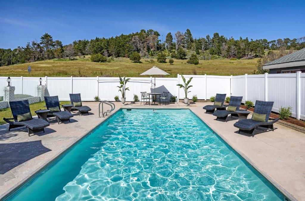 Photo of Fireside Inn on Moonstone Beach in Cambria, CA