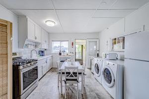 Photo #5 of Driftwood Cottage in Eureka, CA
