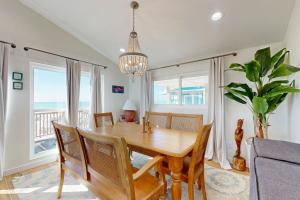 Photo #4 of Dorsey's Wave On by Meyer Vacation Rentals in Gulf Shores, AL