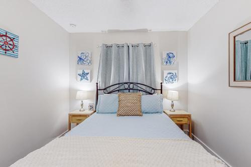 Photo #2 of Plantation East #3104 in Gulf Shores, AL