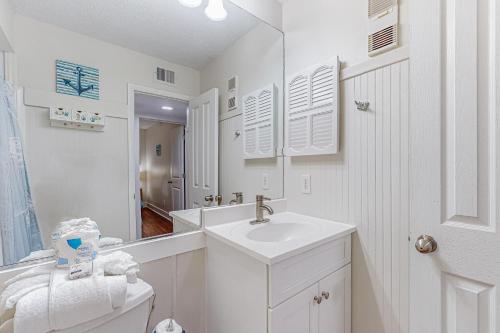 Photo #3 of Plantation East #3104 in Gulf Shores, AL