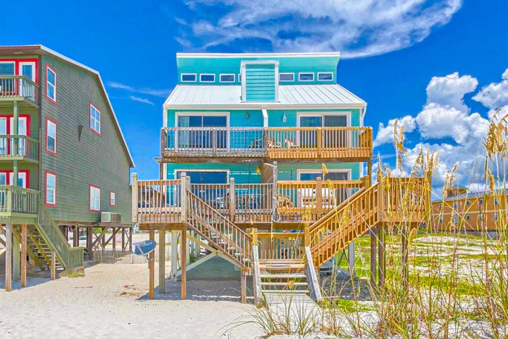 Photo #1 of The Breeze by Meyer Vacation Rentals in Gulf Shores, AL