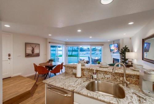 Photo #3 of Jamaica Sands in San Diego, CA