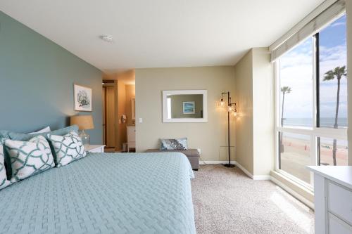 Photo #2 of Oceanside Beach Condos in Oceanside, CA