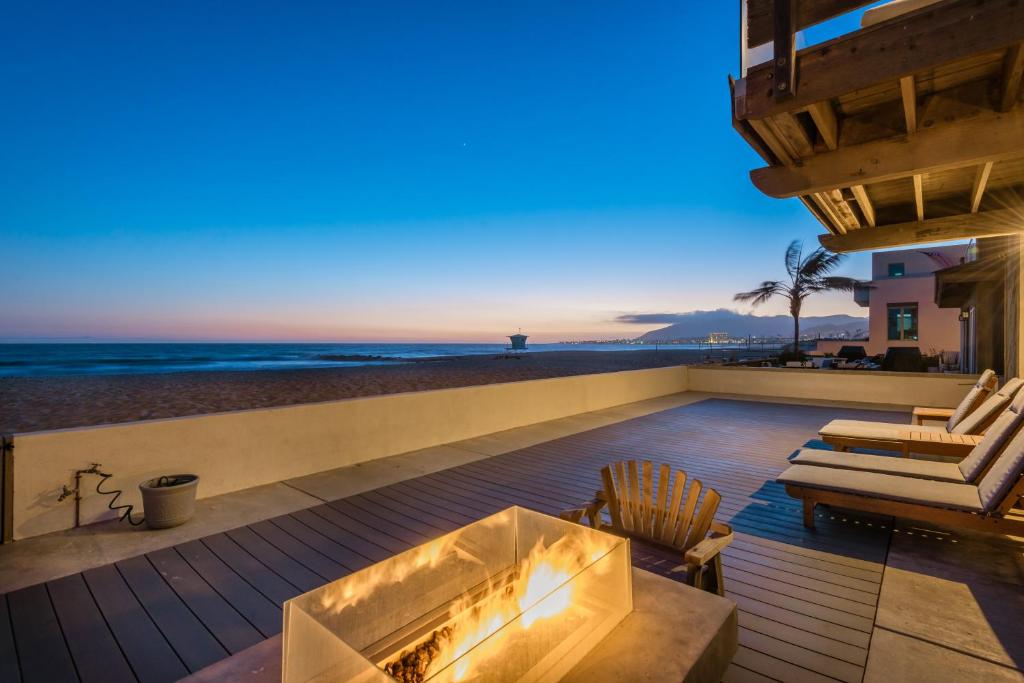 Photo #1 of Luxury Modern Designer Beach House on Sand w/ Pool in Ventura, CA