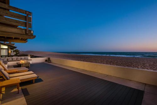 Photo #2 of Luxury Modern Designer Beach House on Sand w/ Pool in Ventura, CA