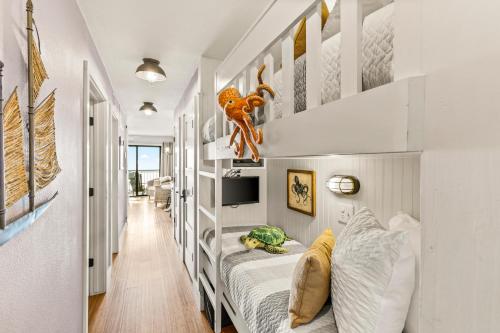 Photo #2 of CDM 354 - Seaside Enchantment in Galveston, TX