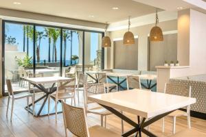 Photo #5 of SpringHill Suites by Marriott San Diego Carlsbad in Carlsbad, CA