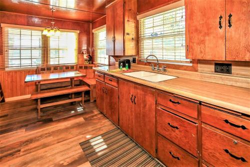 Photo #3 of Frank's Old Bear-149 by Big Bear Vacations in Big Bear Lake, CA