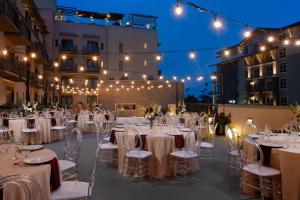 Photo #5 of SpringHill Suites by Marriott Oceanside Beach in Oceanside, CA
