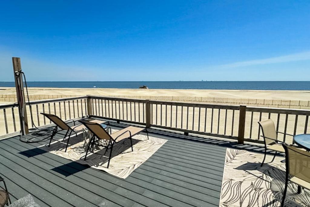 Photo #1 of Sweet Home Alabama in Dauphin Island, AL