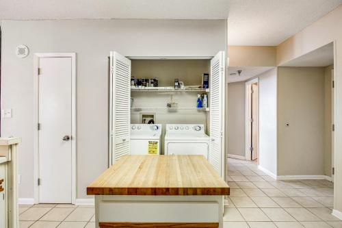 Photo #3 of Windward Pointe #306 in Orange Beach, AL