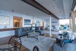 Photo #5 of Oceanfront Studio in Heart of La Jolla Cove in San Diego, CA