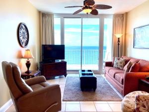 Photo #6 of Lighthouse 1405 by ALBVR - Floor to ceiling sliding glass doors - 2BR plus kid's bunk room in Gulf Shores, AL