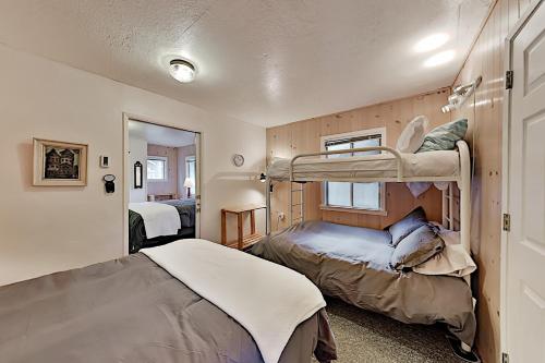 Photo #2 of Villa Eileen in Guerneville, CA